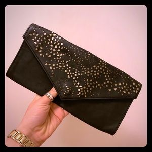 American eagle women’s black and gold clutch